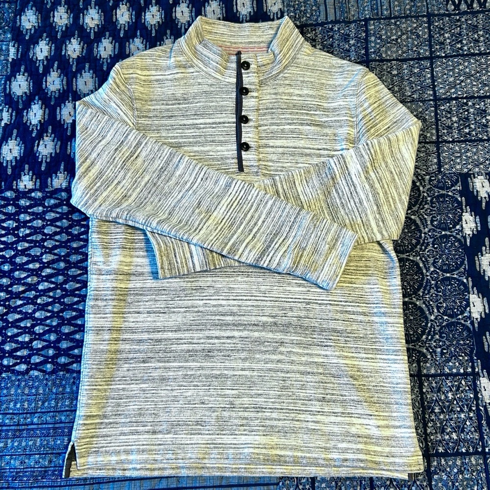 Relwen heathered gray button mock neck pullover - Picture 4 of 8